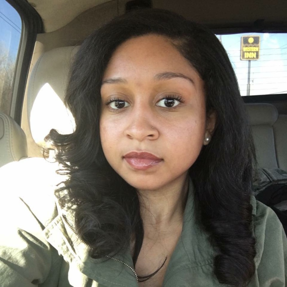 Meet your Posher, Christina